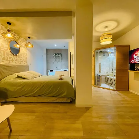 émeraude - Romance Avec Privé - 402 Rouen