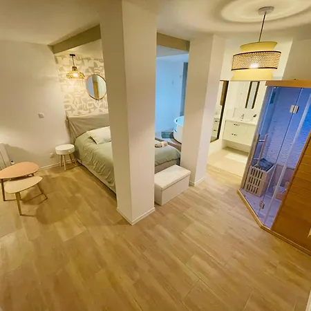 émeraude - Romance Avec Privé - 402